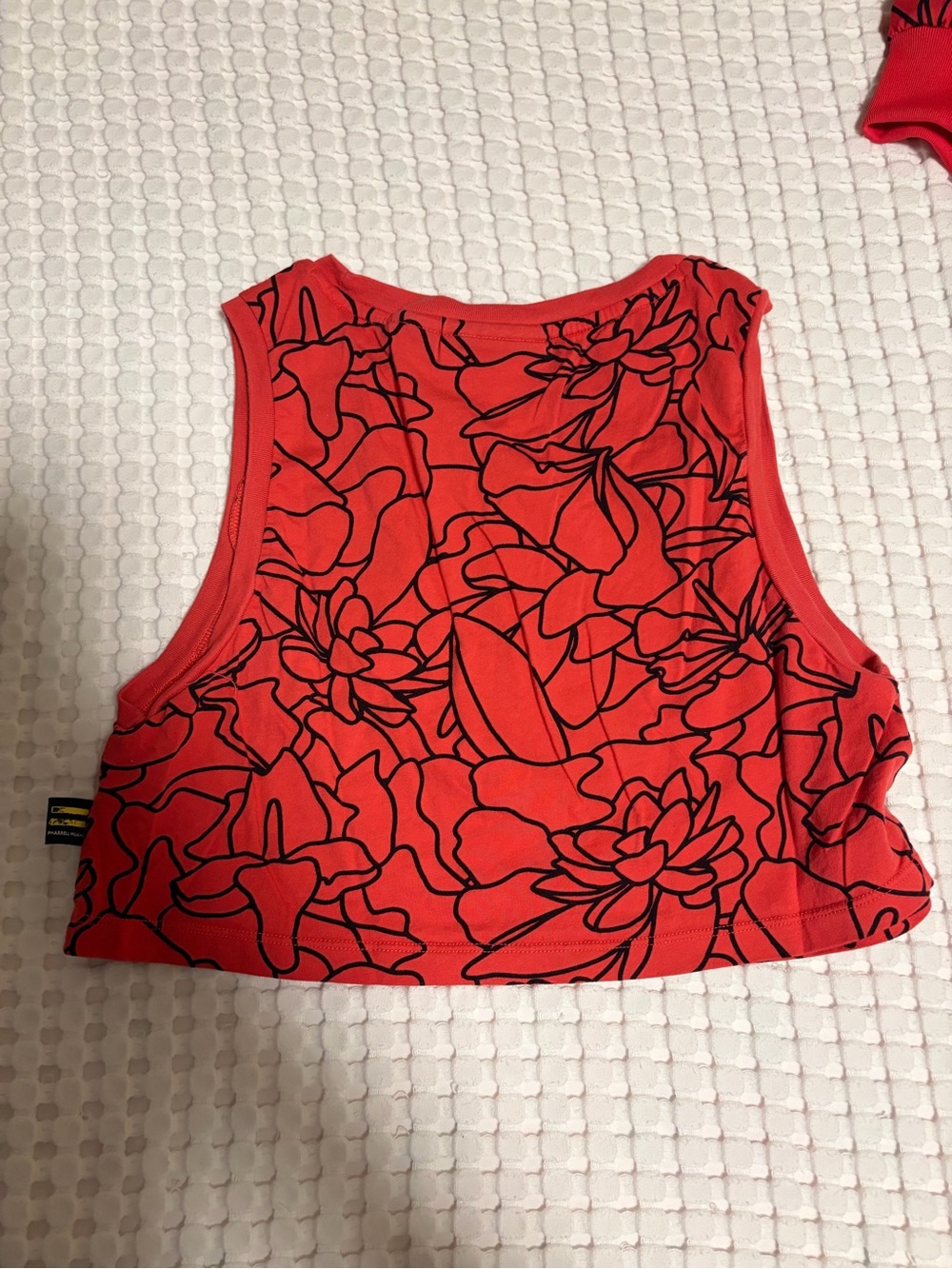 adidas originals Red Floral Crop Jacket Tank top pants Set Pharrell Williams - Picture 5 of 7